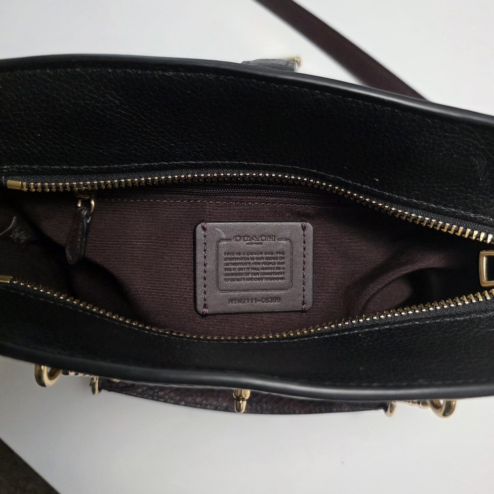 Coach Lane Bucket Bag NWOT - Picture 8 of 16